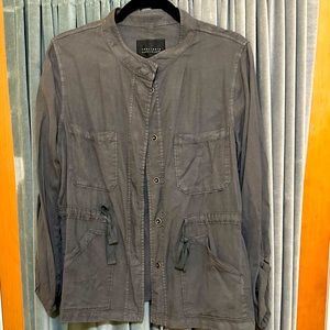 Military light shirt/jacket